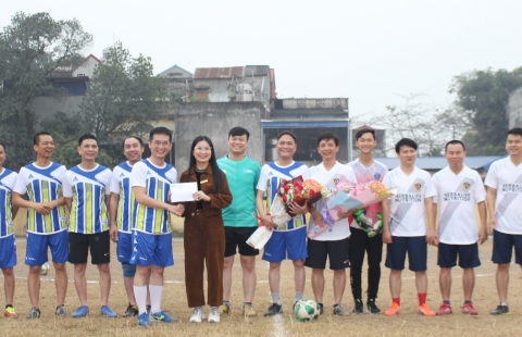 NatSteelVina giao hữu bóng đá với Trường THPT Chu Văn An