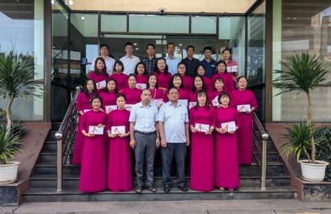 THÉP VIỆT – SING: NGÀY 20/10 ẤM ÁP YÊU THƯƠNG, TÔN VINH NHỮNG “BÔNG HOA THÉP”