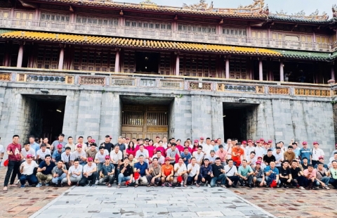 Dấu ấn hành trình Tour “4 in 1” của tập thể Thép Việt - Sing tại thành phố Huế